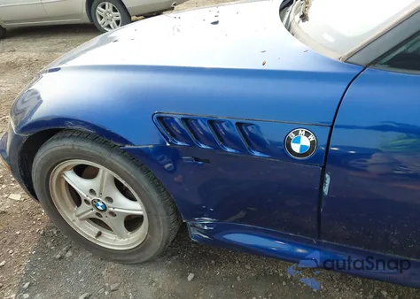 1996 BMW Z3 1.9 z USA, uszkodzony, nr VIN 4USCH7327TLB72781